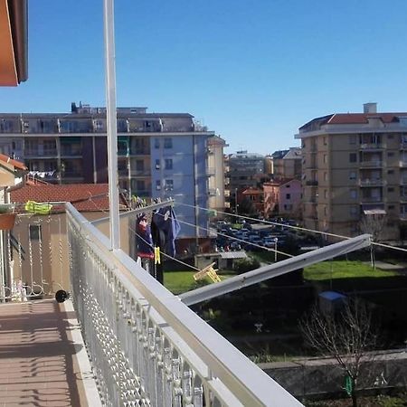 La Casa Di Ester لافانيا المظهر الخارجي الصورة